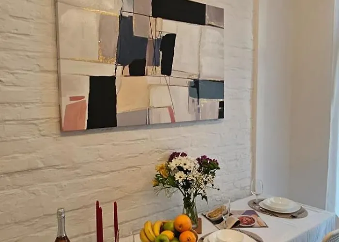 Avalavanda Slavija Belgrade